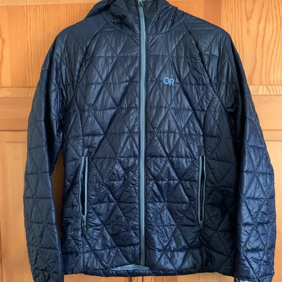 Outdoor Research Jackets & Blazers - Outdoor Research insulated puffy, Women's Helium Insulated Hoodie, size small